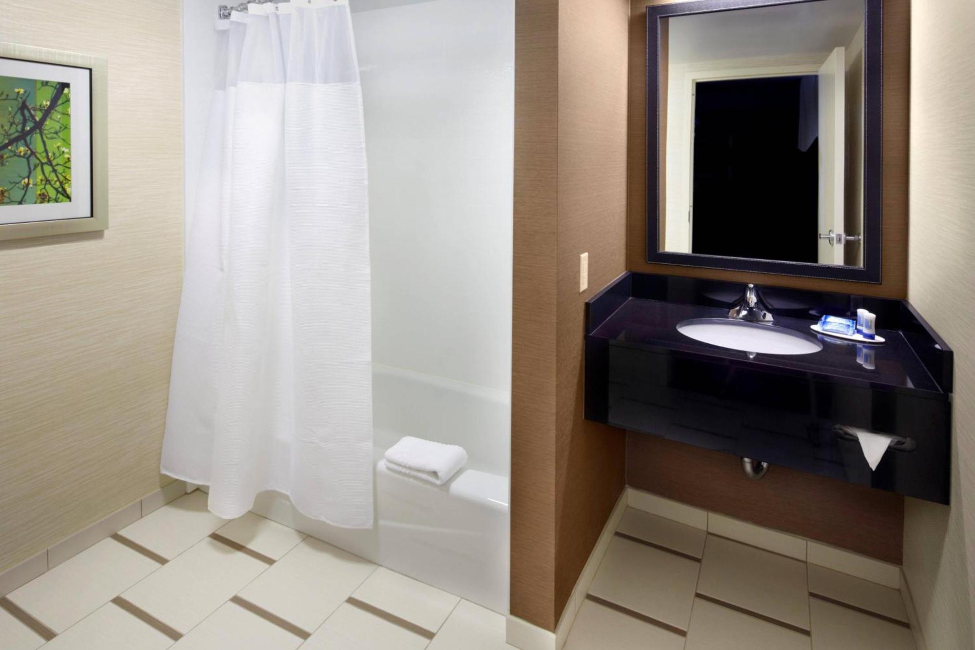 Fairfield Inn By Marriott East Rutherford Meadowlands Экстерьер фото